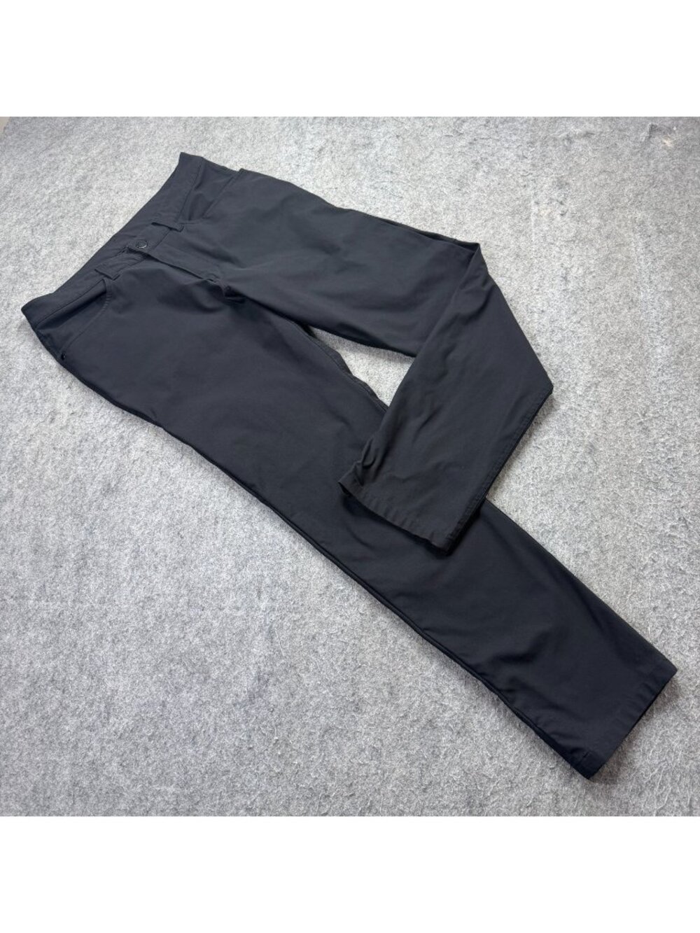 Lululemon ABC 5-Pocket Pants Men 30 x 31 Black Classic Fit Technical LM5583S